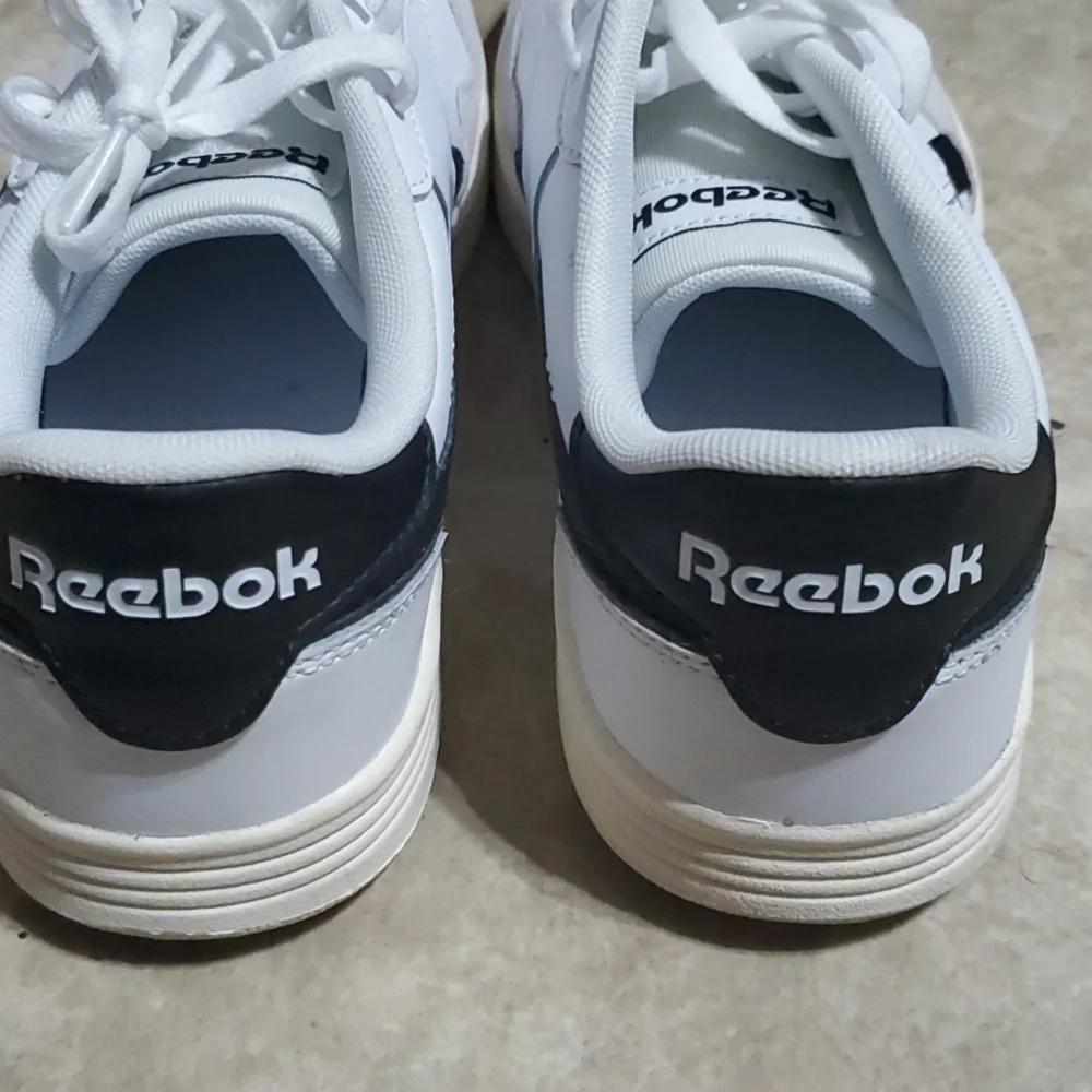 Men's Reebok - Picture 3 of 7